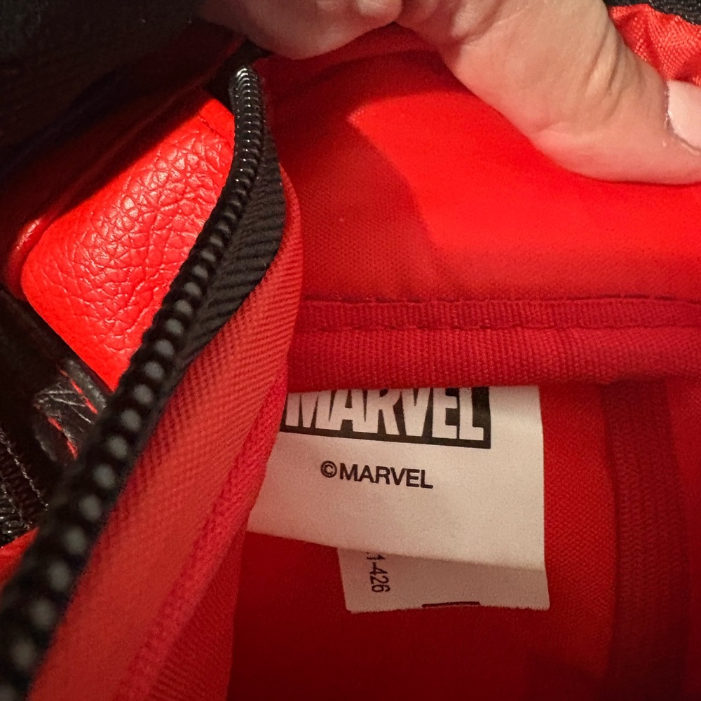 Marvel Bear Red and Blue Spider Backpack - Picture 6 of 9